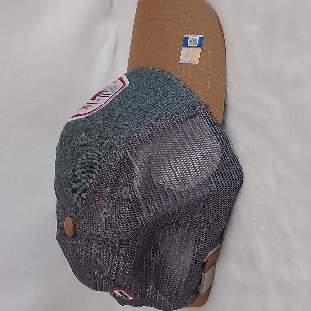 Captivating Saginaw Valley State University Hat - Picture 9 of 12